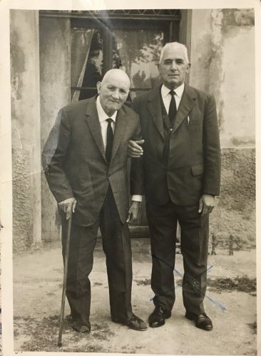 Romano Ramanzin con il fratello Augusto del ramo Argentino durante una visita di quest'ultimo in Italia , circa fine anni '60